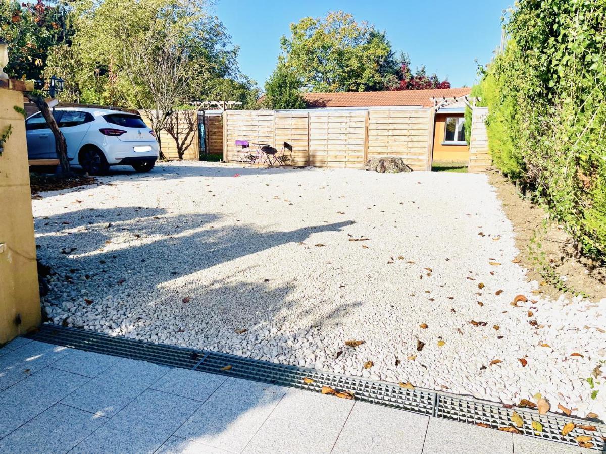 Appartamento Secret Garden Parking Hyper Centre & Calme Claye-Souilly Esterno foto